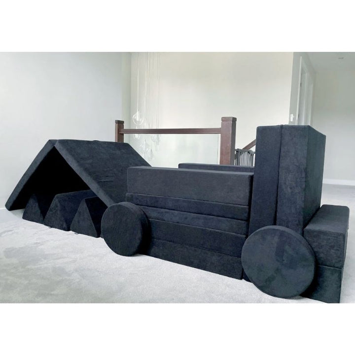 Kiddie Couch - Jet Black Train Build
