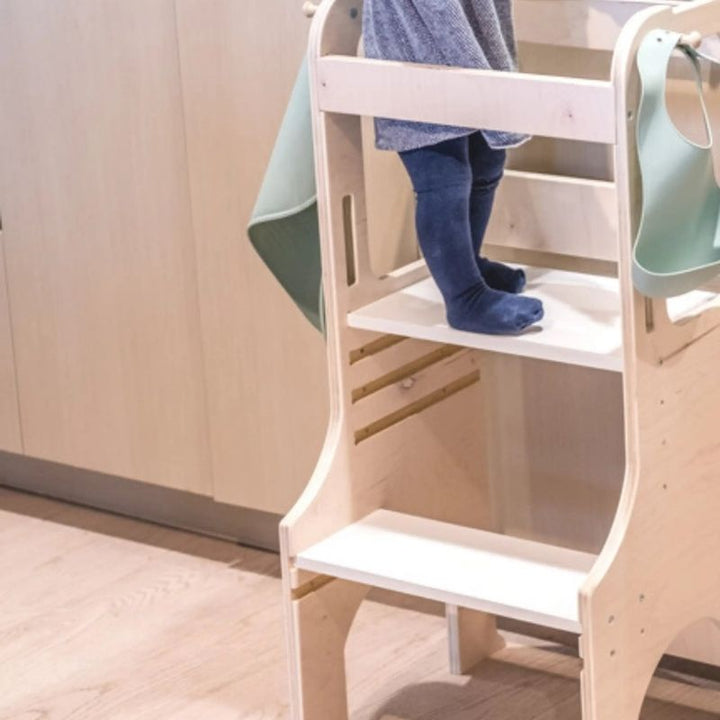 Sapiens Child - KIWI - Kitchen Tower,  Activity and Learning Stool - Close Up Child Standing 
