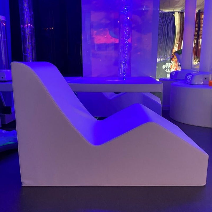 TFH Giant Foam Relax & Recline - Side view dim light room