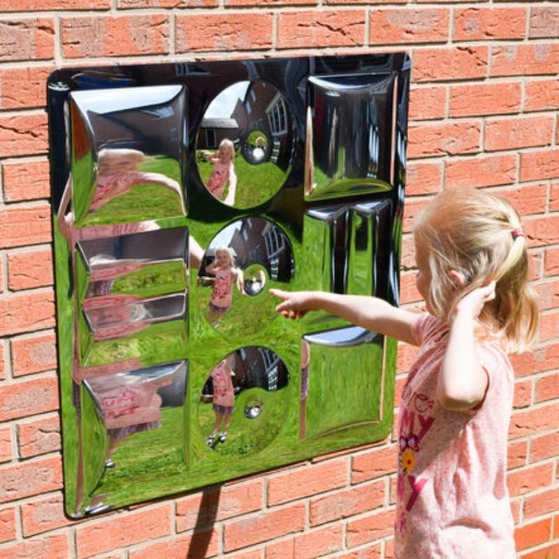 TTSSensoryBubbleShapesMirrorWithNoFrame-active child playing 