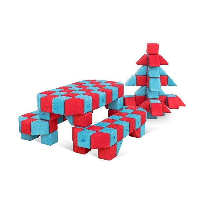 Second angle of a tree and picnic table built from JollyHeap Joy giant magnetic building blocks in red and light blue